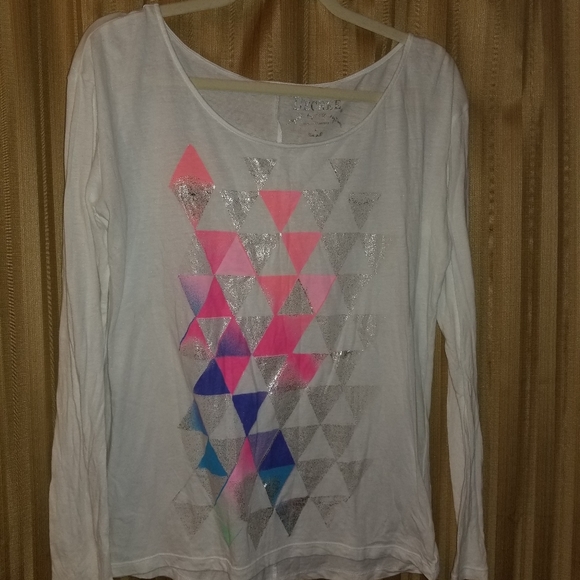 Decree Tops - 🎉3 for $15🎉 Cute top from Jcpenney